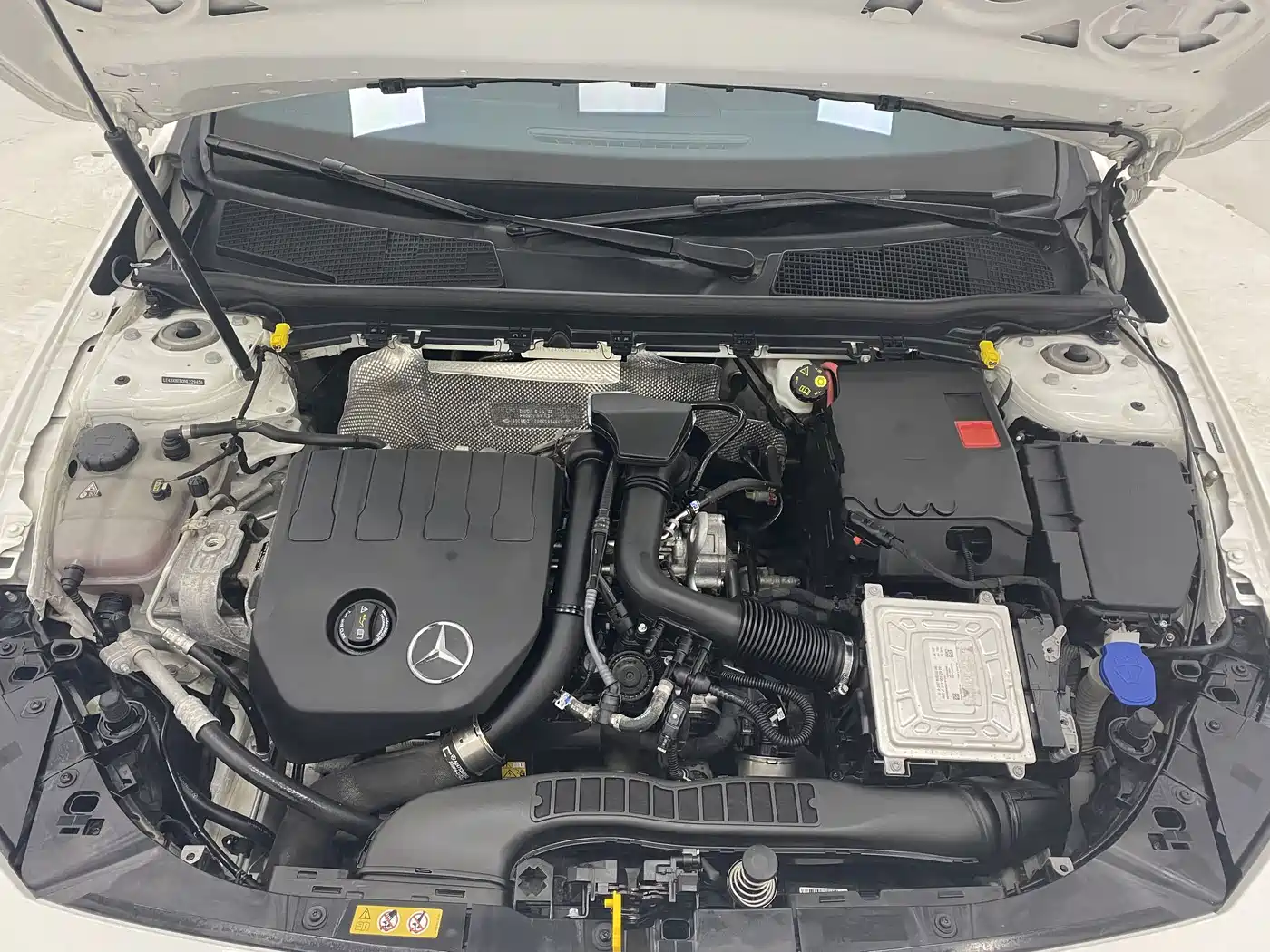 Mercedes-Benz A-Class 2022 A 180 L Sport Sedan фото 16