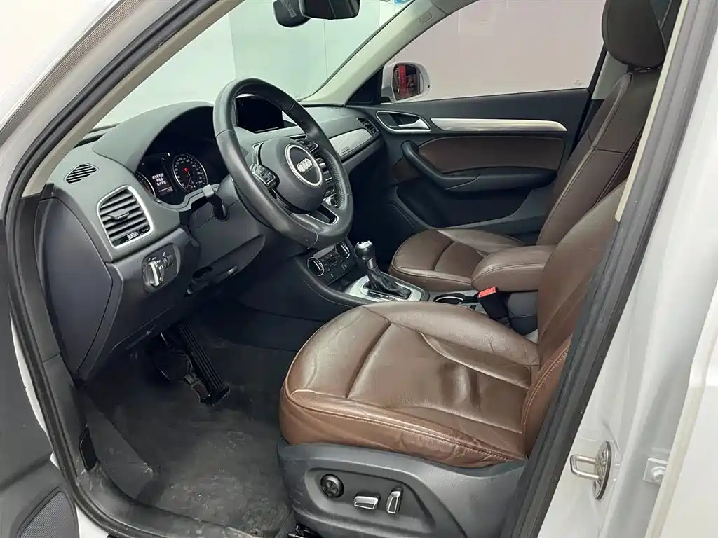 Audi Q3 2017 35 TFSI quattro AWD Style фото 6