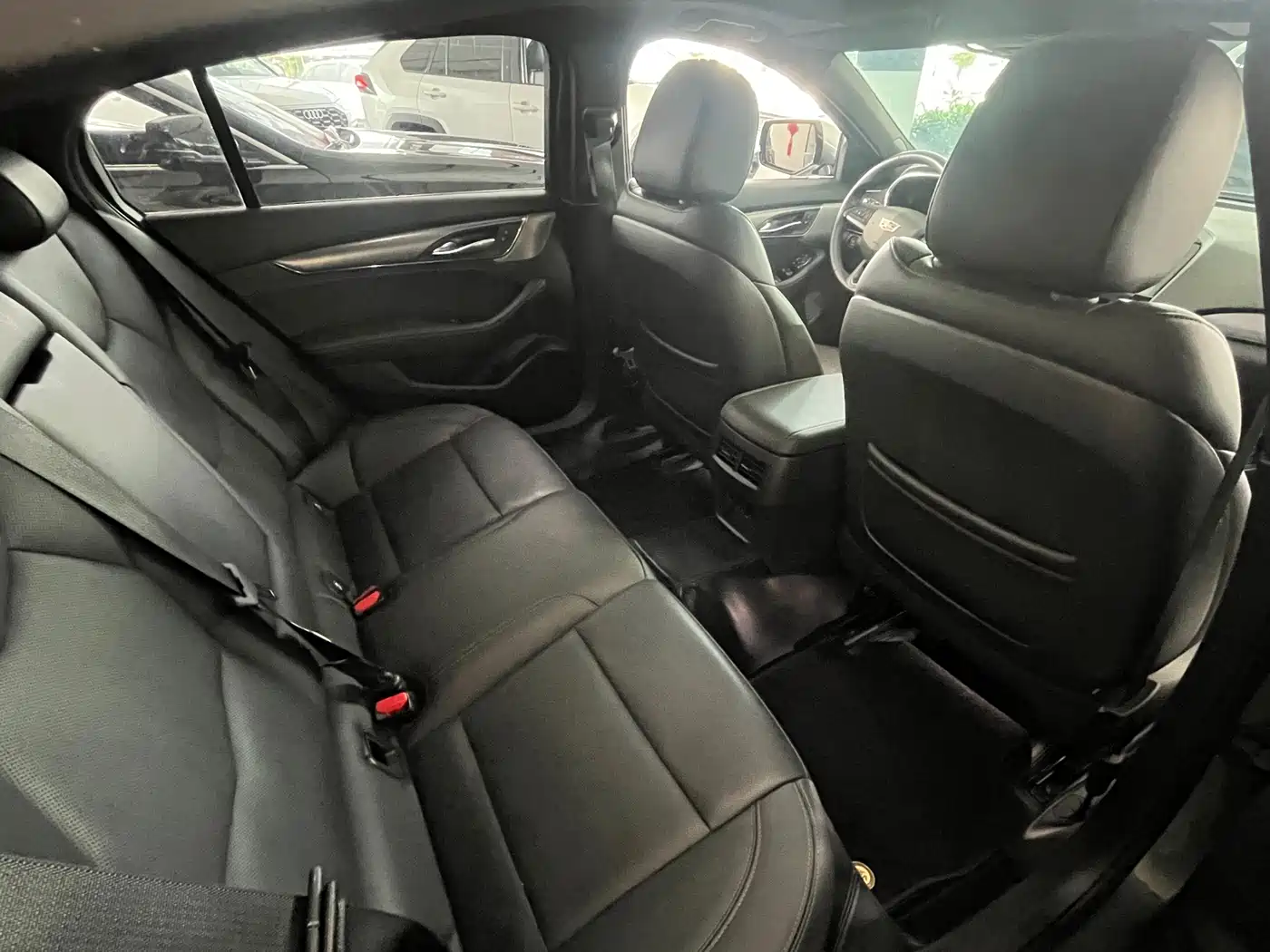 Cadillac CT5 2023 28T Luxury Style (Standard Edition) фото 12