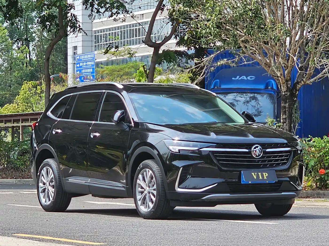 Buick Envision Plus 2023 Enclave Plus 652T 5-Seater AWD Luxury фото 3