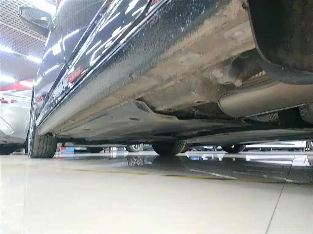 Volkswagen Sagitar 2023 300TSI DSG Surpassing Edition фото 21