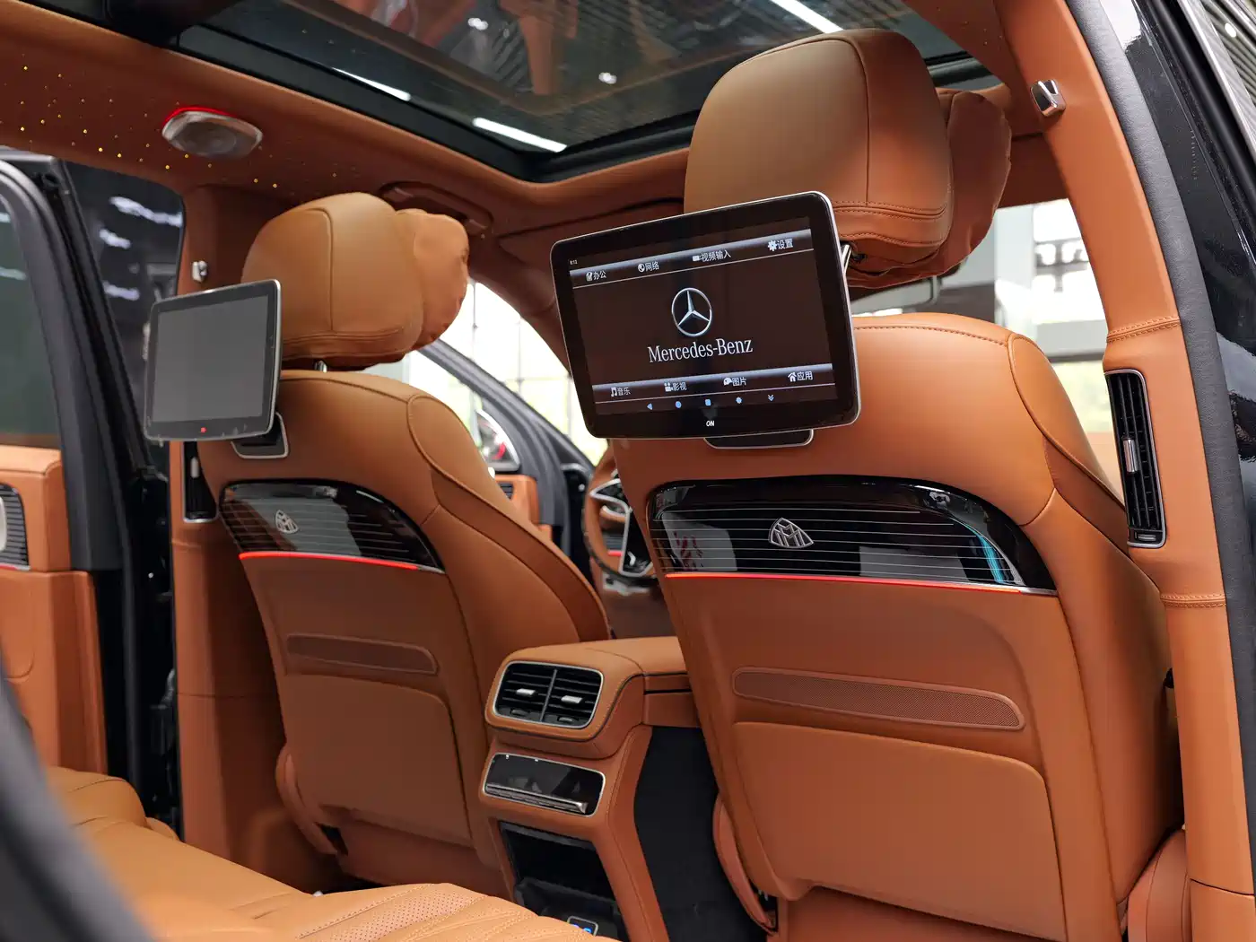 Mercedes-Benz GLS 2026 GLS 450 4MATIC Classic Edition фото 25