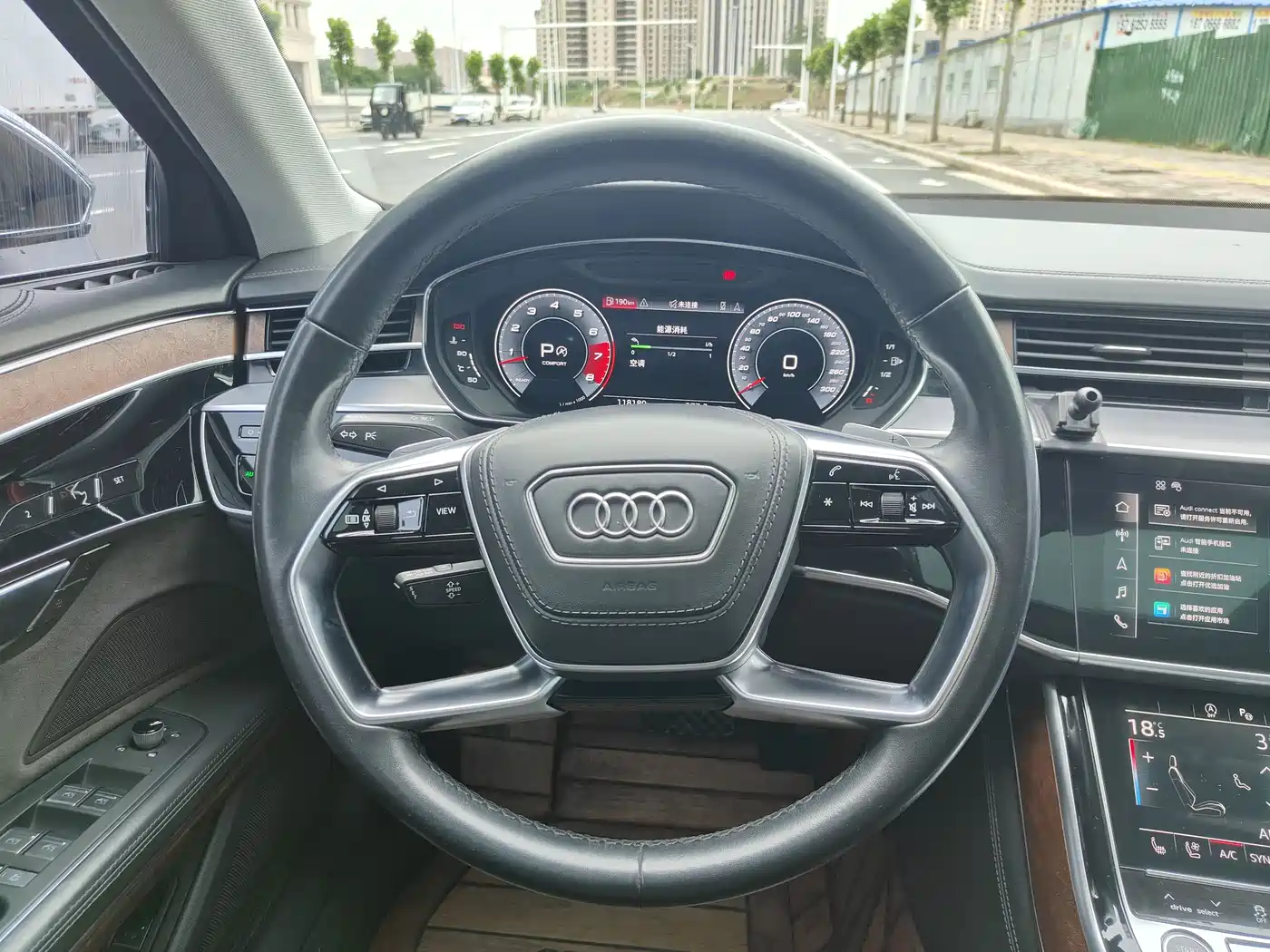 Audi A8 2021 A8L 55 TFSI quattro Luxury фото 9