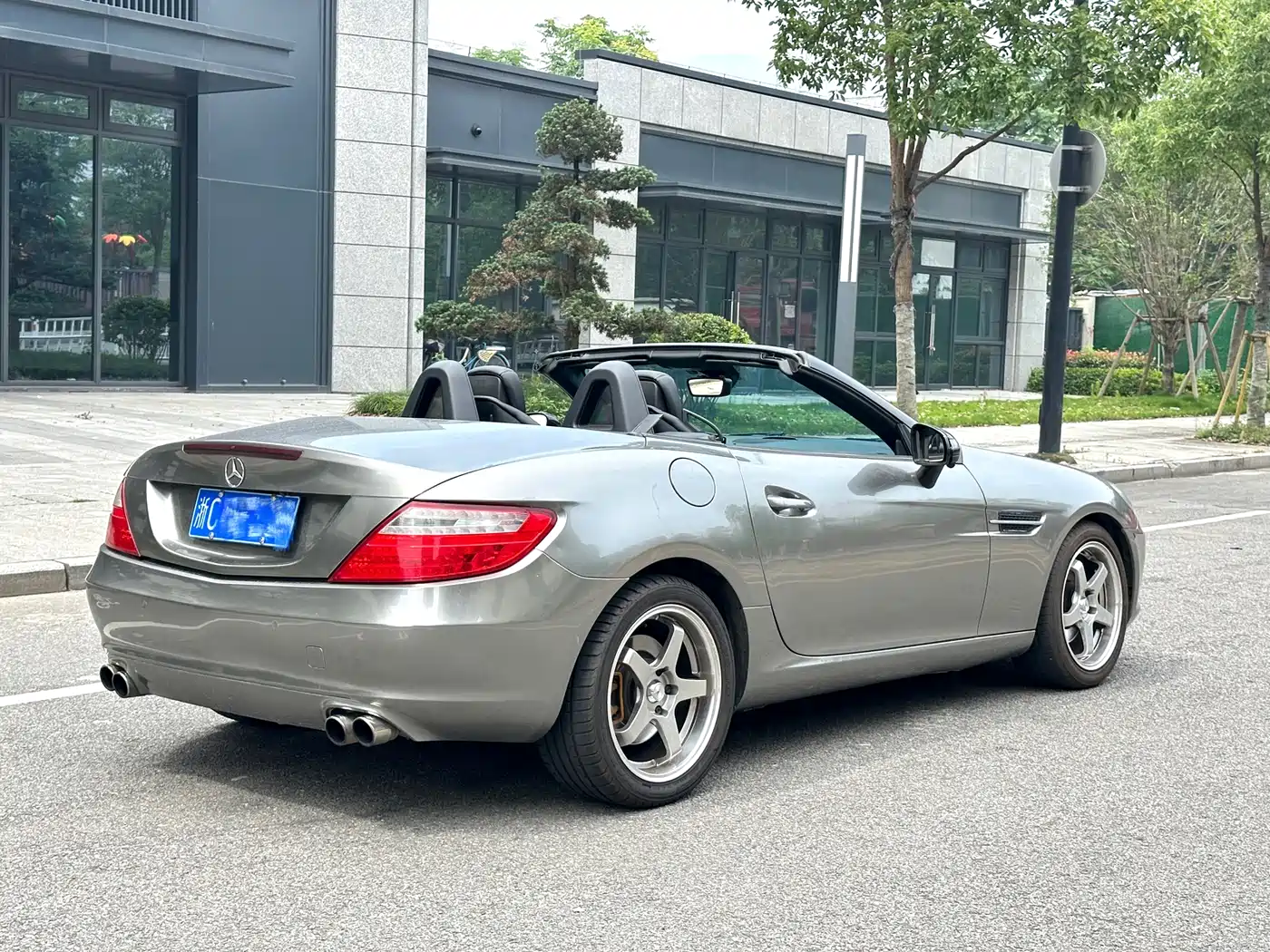 Mercedes-Benz SLK-Class 2011 SLK 200 Fashion фото 13