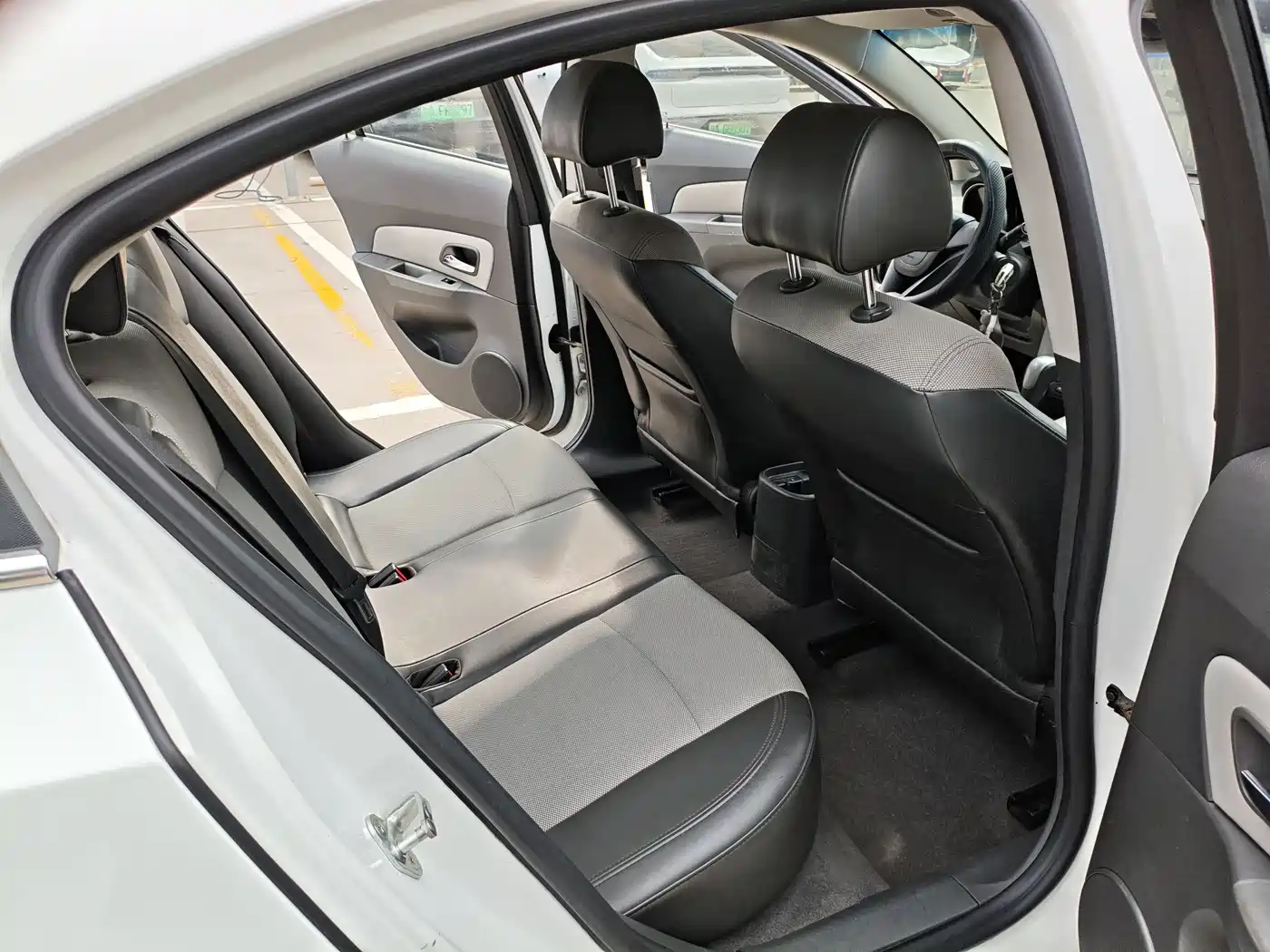 Chevrolet Cruze 2013 1.6L SL Universe AT фото 9