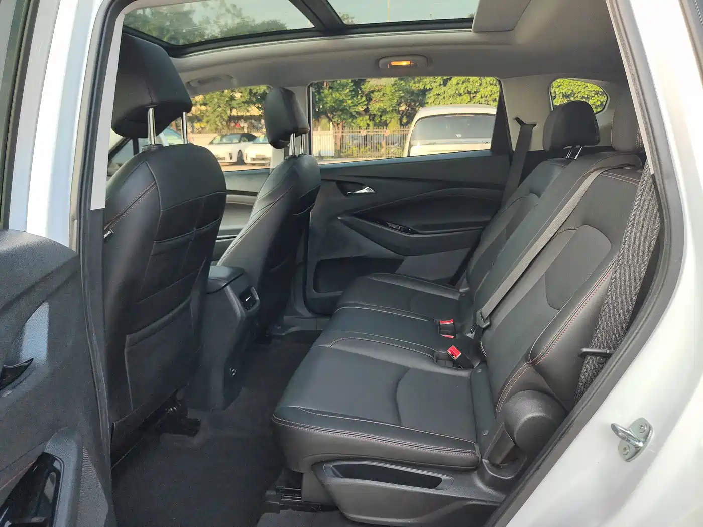 Chevrolet Volando 2018 Redline 530T Auto Premium Edition (5+2 seater) China V фото 9