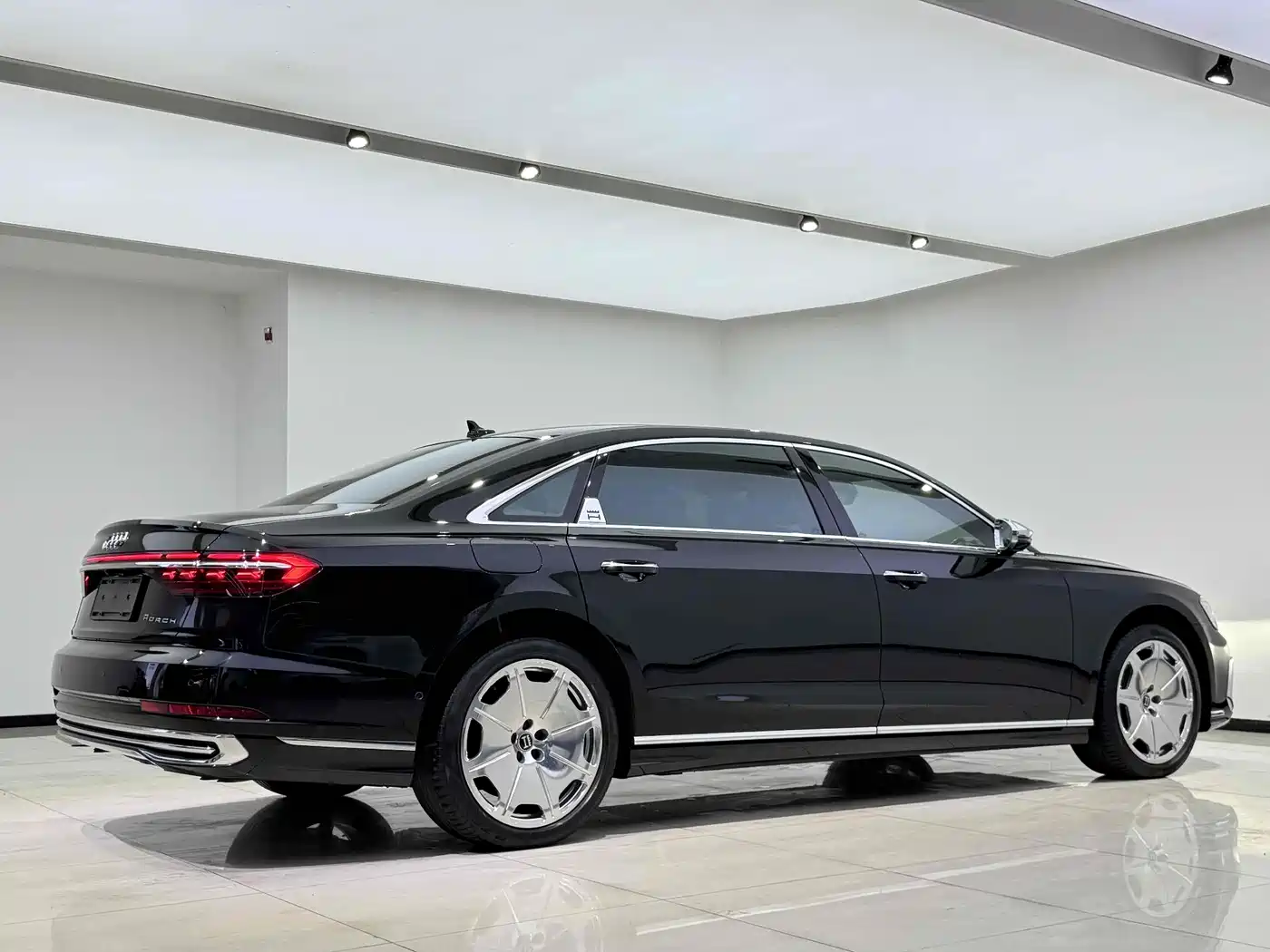 Audi A8 2019 Plus A8L 50 TFSI quattro Comfort фото 8
