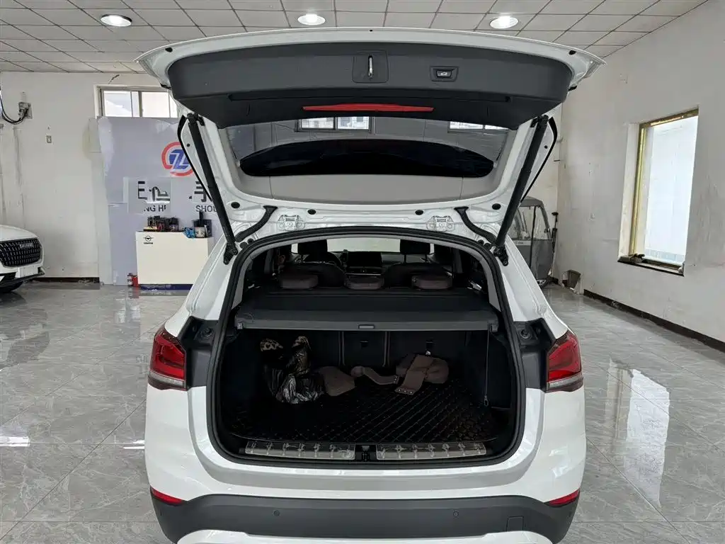 BMW X1 2022 sDrive20Li Fashion фото 16