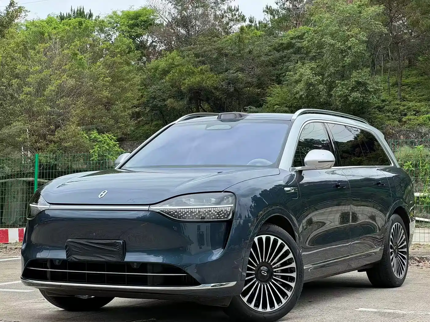 AITO Wenjie AITO M9 2024 Range Extender Max Edition 42kWh 6-seater