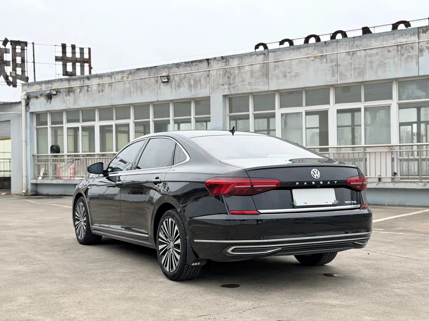 Volkswagen Passat 2019 Model 380TSI Luxury Edition China VI фото 10