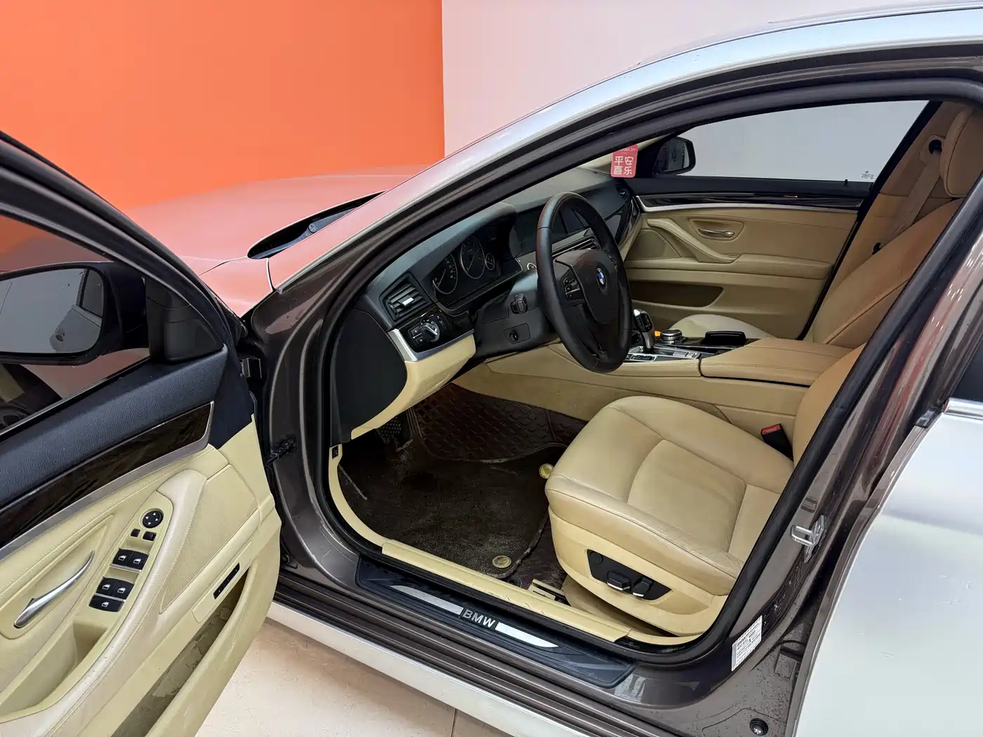 BMW 5 Series 2013 525Li Luxury фото 14