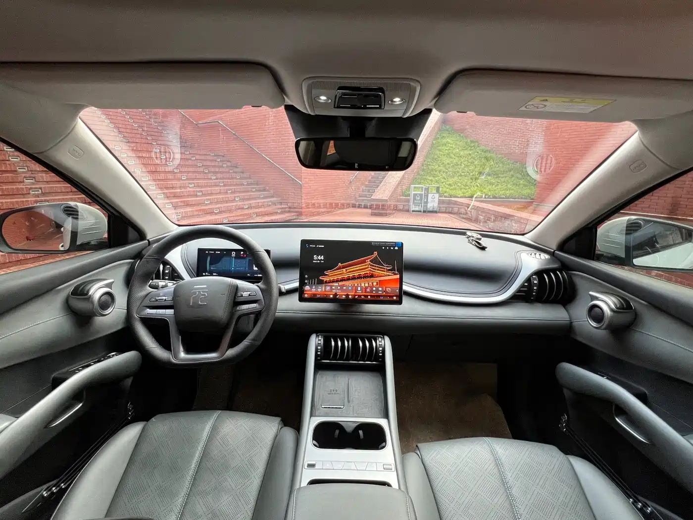 BYD Yuan PLUS 2025 Smart Drive 510KM Surpass Edition фото 14
