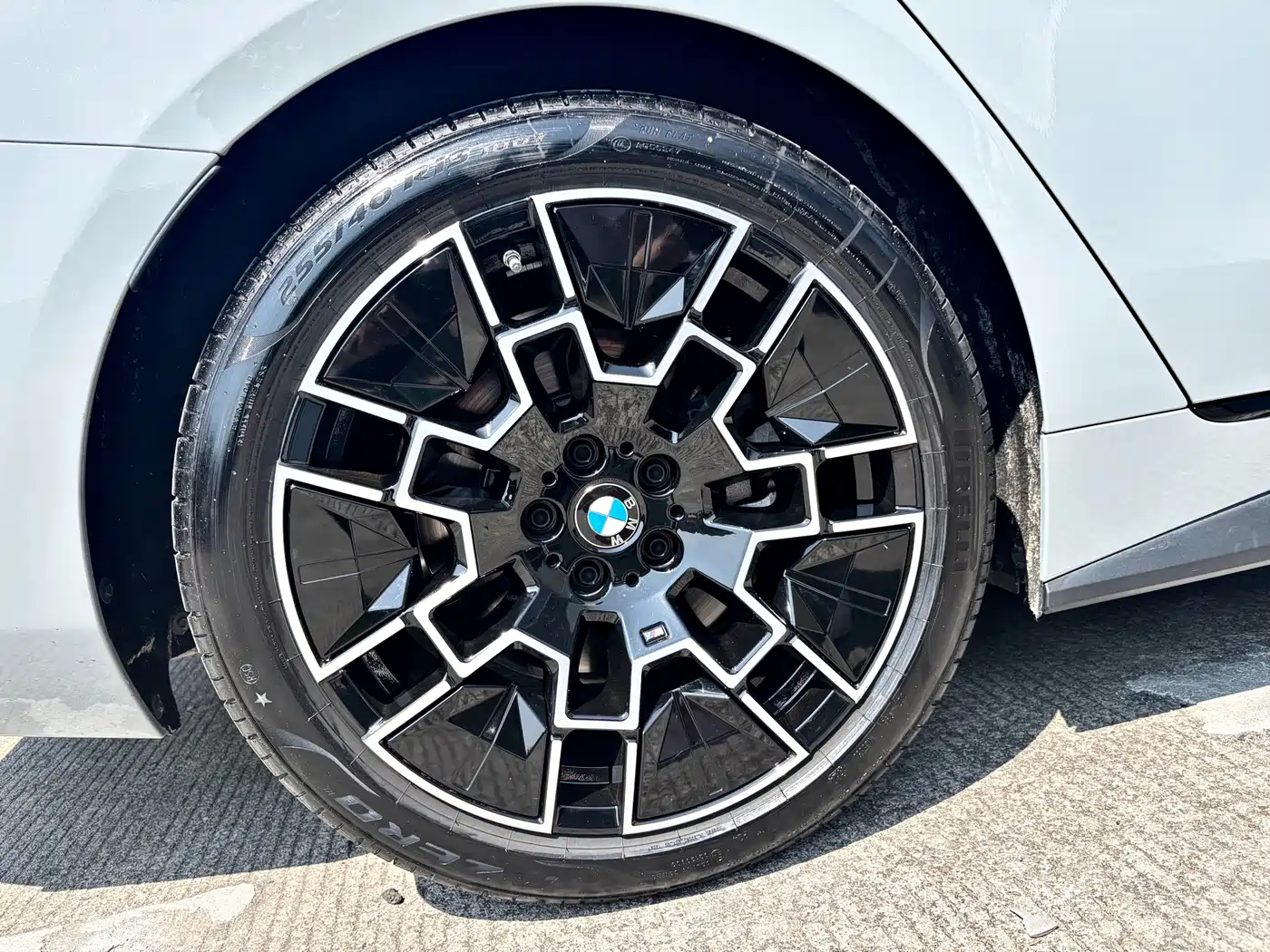 BMW 4 Series 2024 430i Gran Coupe M Sport Shadowline Package фото 19