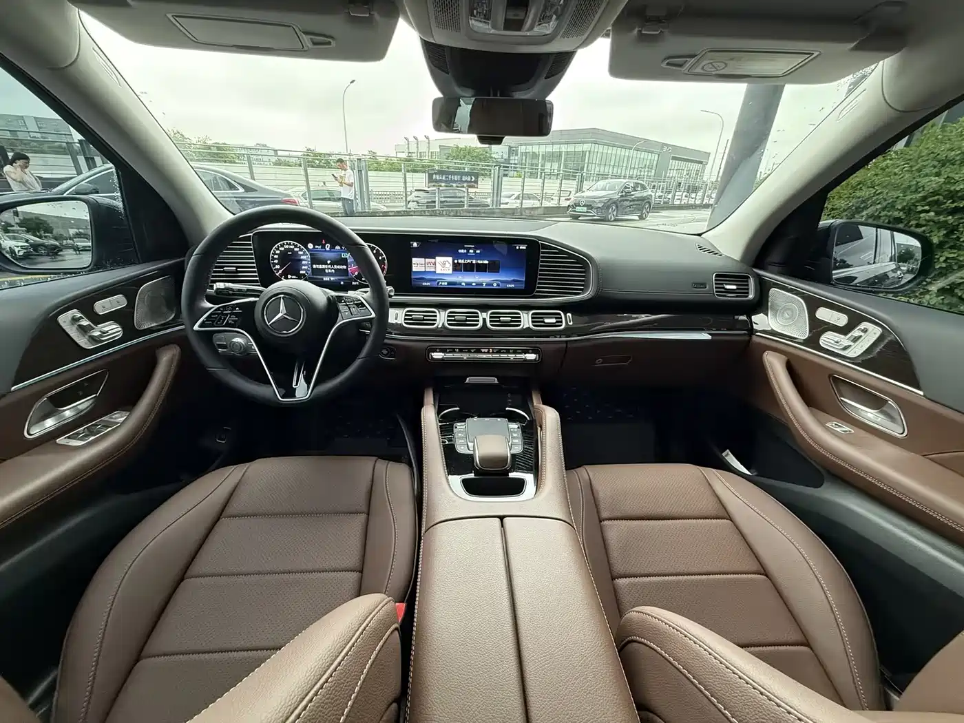 Mercedes-Benz GLE 2025 Facelift GLE 350 4MATIC Dynamic Model фото 16
