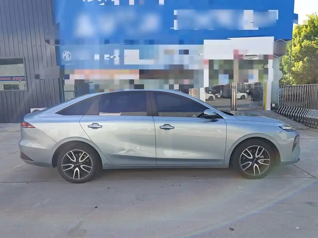 Roewe D6 2025 2025 520km Smart Edition