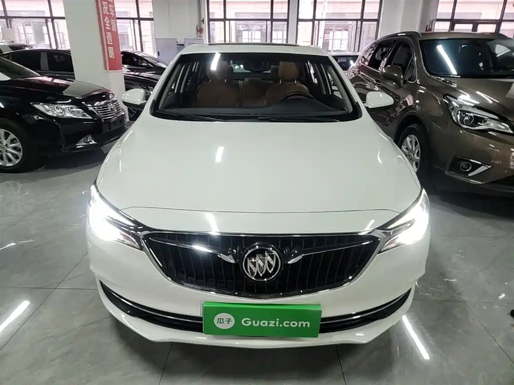 Buick Excelle 2019 18T Automatic Connected Flagship (China V) фото 3