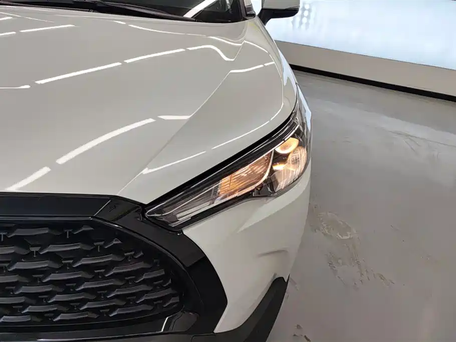 Toyota Corolla Cross 2024 2.0L Elite Edition фото 5