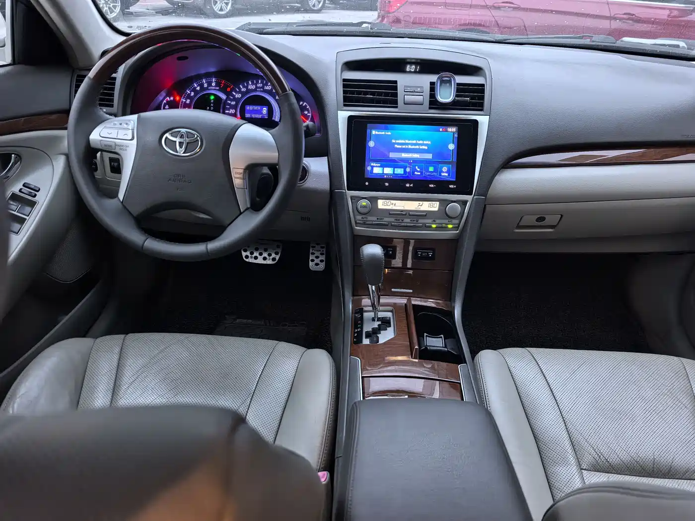 Toyota Camry 2013 200G Classic Luxury Edition фото 9
