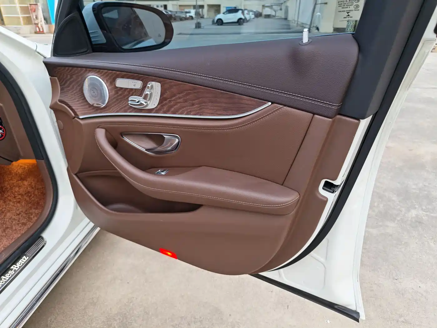Mercedes-Benz E-Class 2021 E 300 L Luxury фото 10