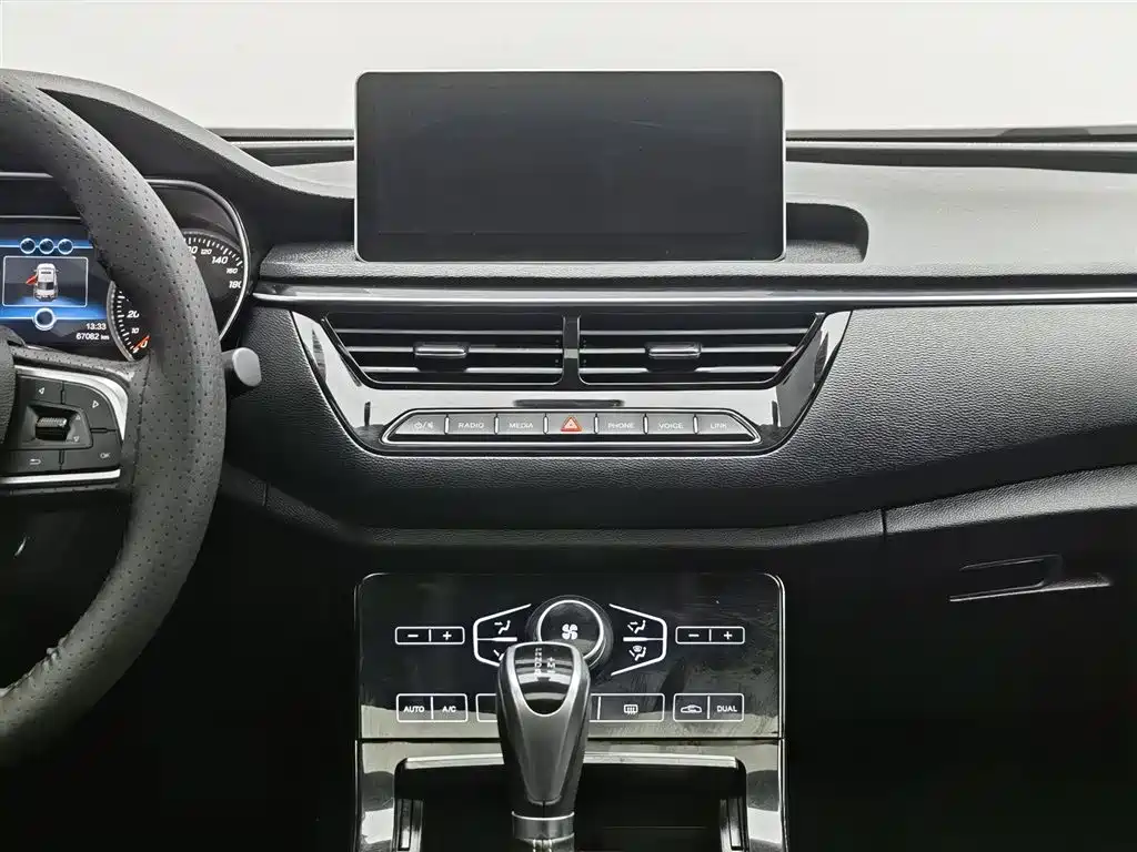 Hongqi H5 2019 30TD Style Edition фото 12