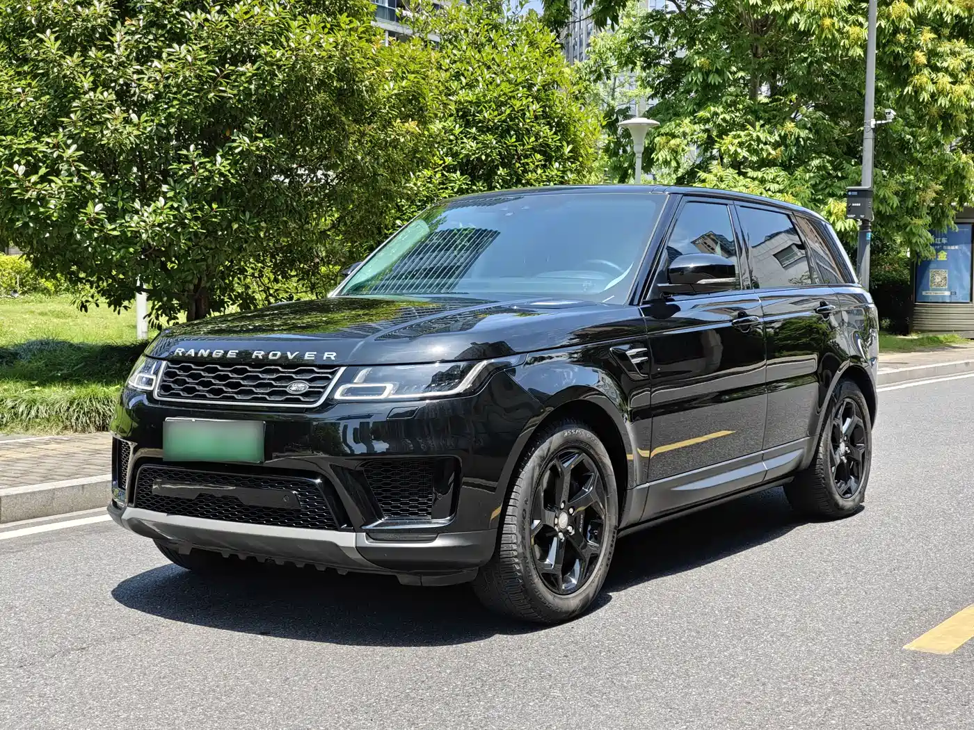 Land Rover Range Rover Sport PHEV 2022 P400e SE