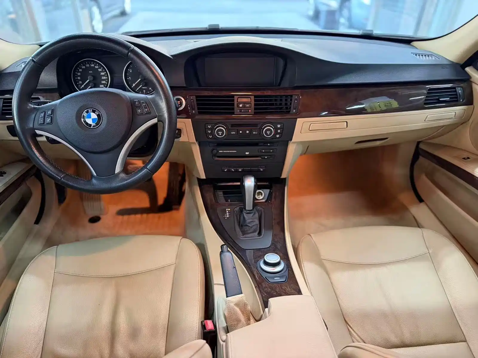 Photo 9 - BMW 3 Series