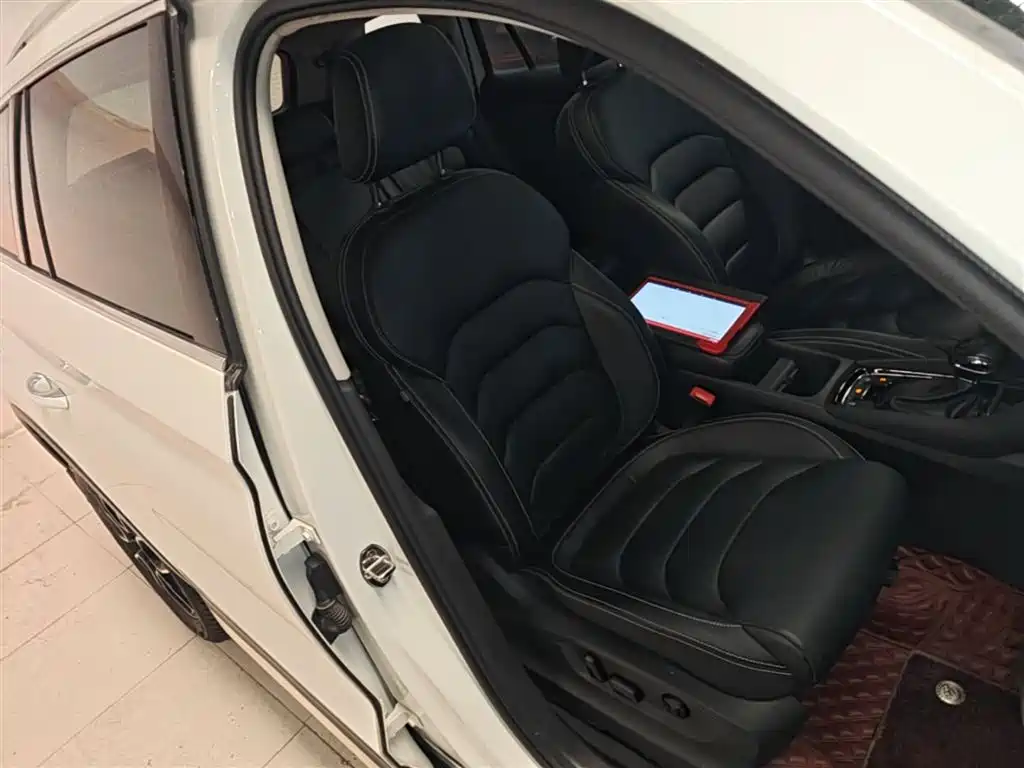 Škoda Kodiaq 2018 Facelift TSI330 7-seat 2WD Premium Luxury Edition фото 25