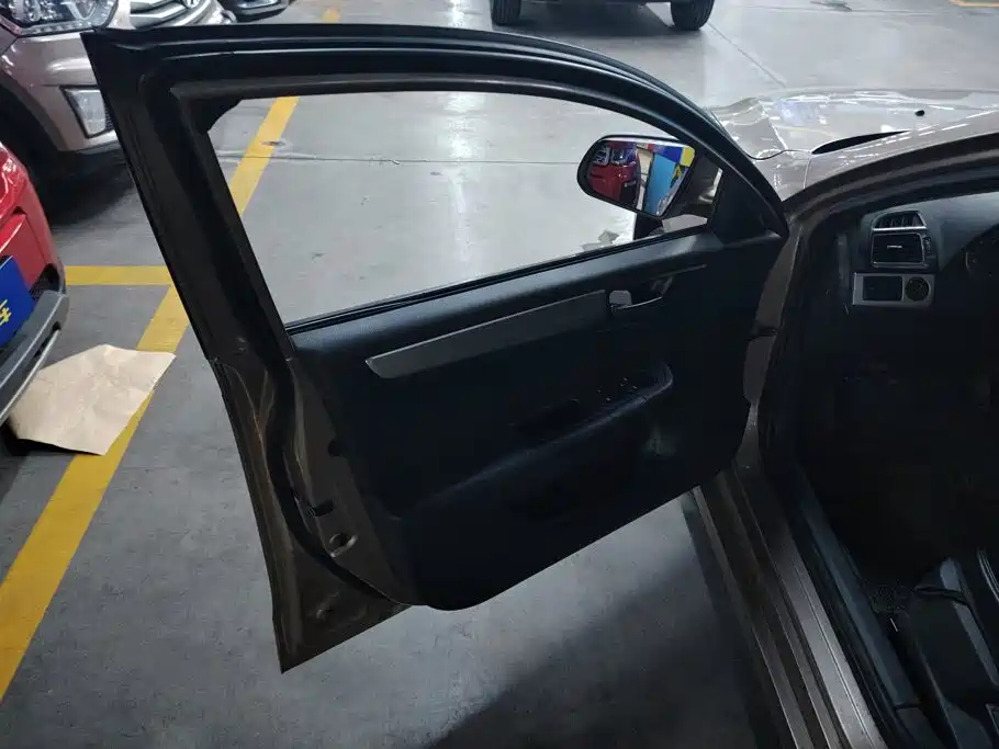 Zhonghua H530 2018 2017 1.6L Automatic Comfort