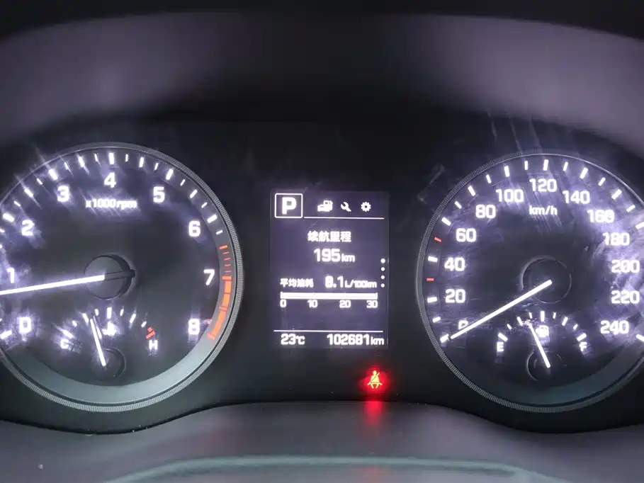Hyundai Tucson 2015 1.6T Dual Clutch 2WD Smart фото 8
