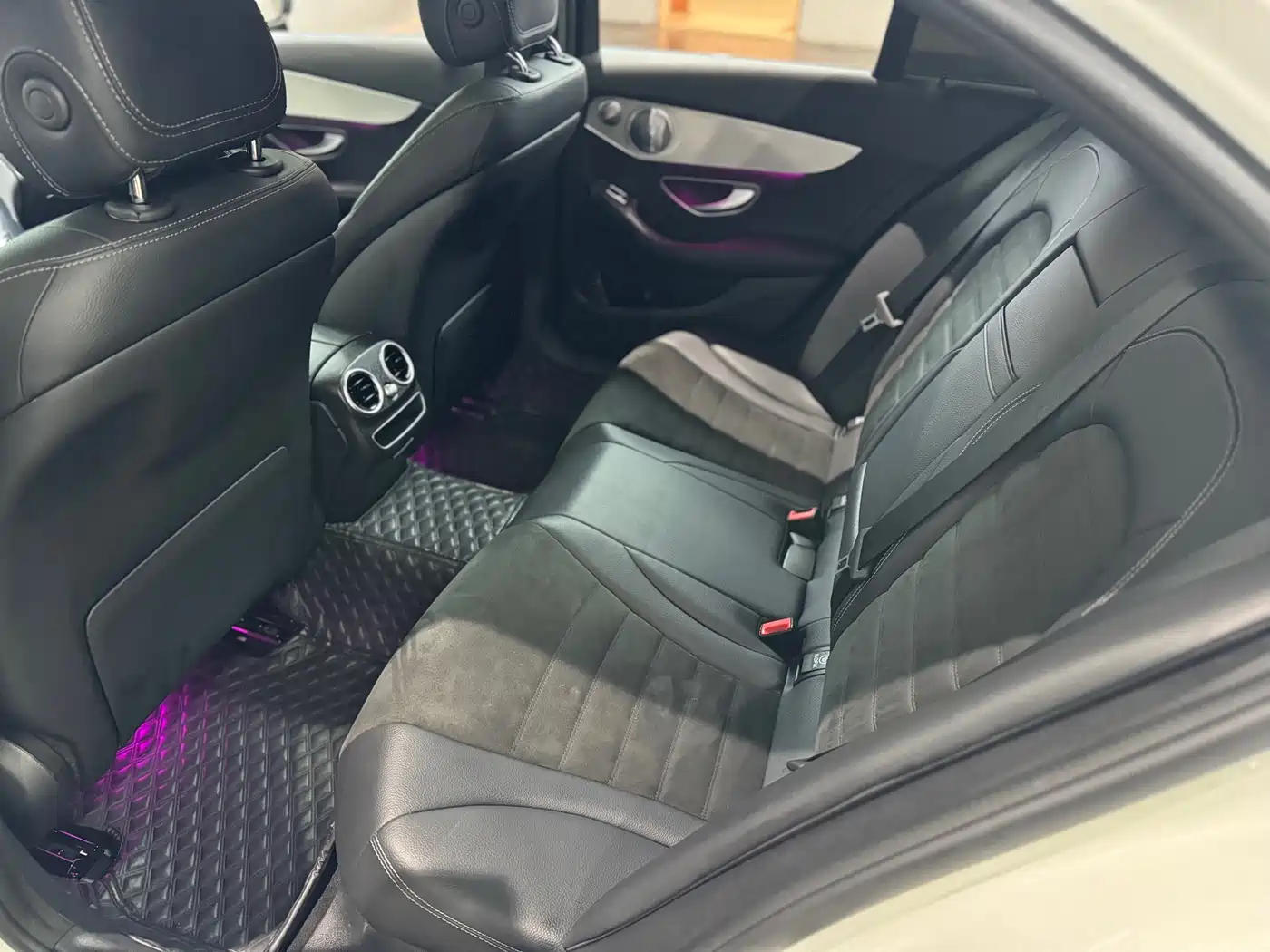 Mercedes-Benz C-Class 2021 C 260 Starry Exclusive Edition фото 18