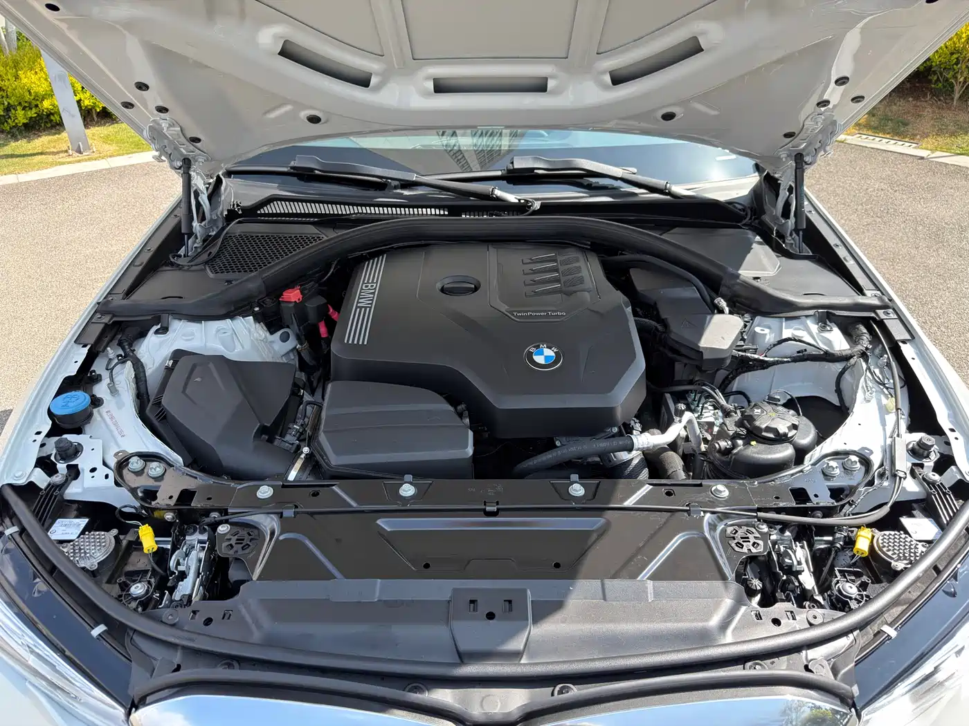 BMW 3 Series 2022 Facelift 325Li M Sport Package фото 28