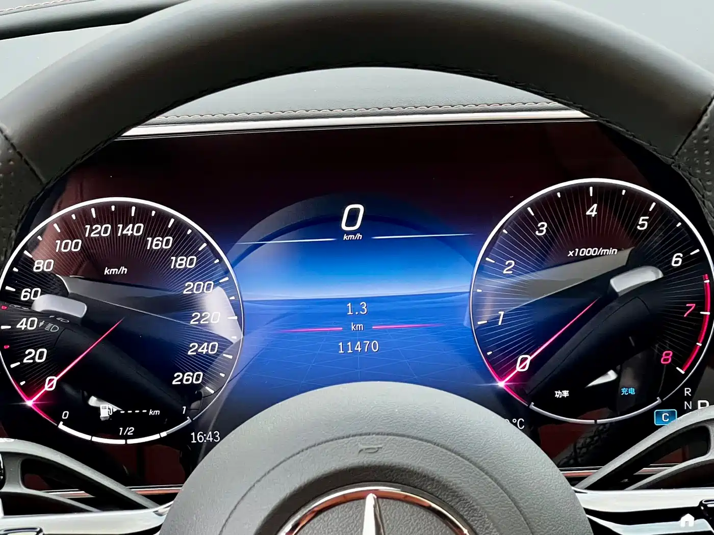 Mercedes-Benz GLC 2024 Facelift GLC 300 L 4MATIC Sport 7-seater фото 10