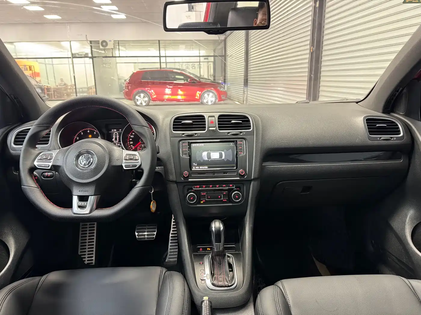 Volkswagen Golf GTI 2011 2011 2.0TSI GTI