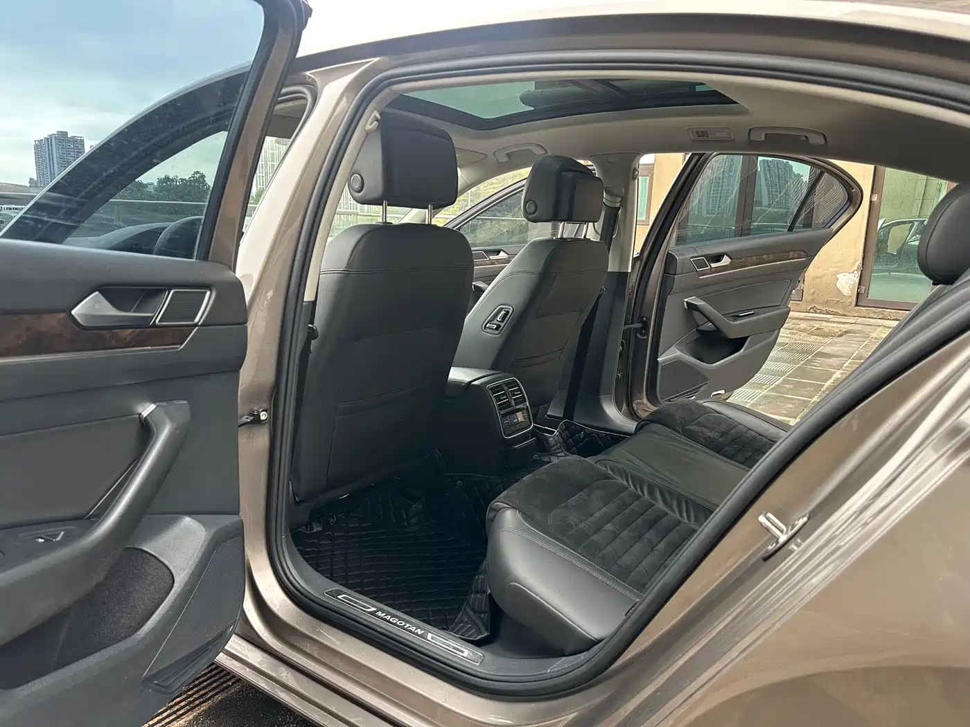 Volkswagen Magotan 2017 330TSI DSG Luxury фото 10