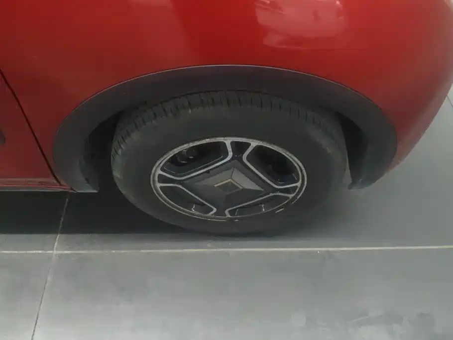 Baojun E300 2020 2020 Stellar Smart Fun Edition