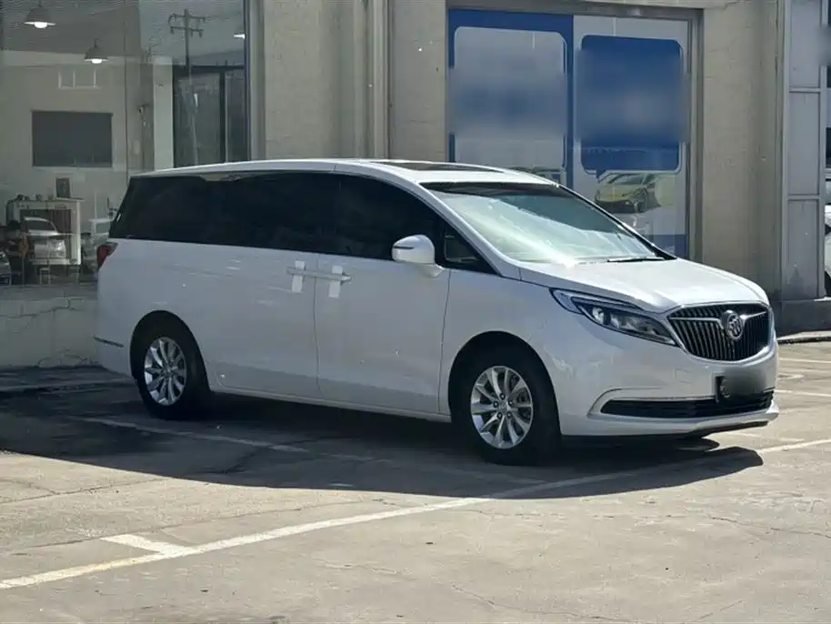 Buick GL8 2017 ES 28T Comfort Type China V фото 9