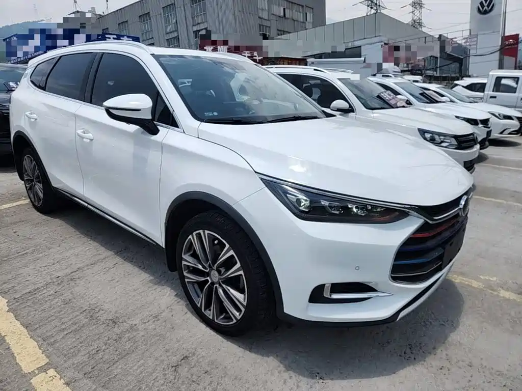 BYD TANG
