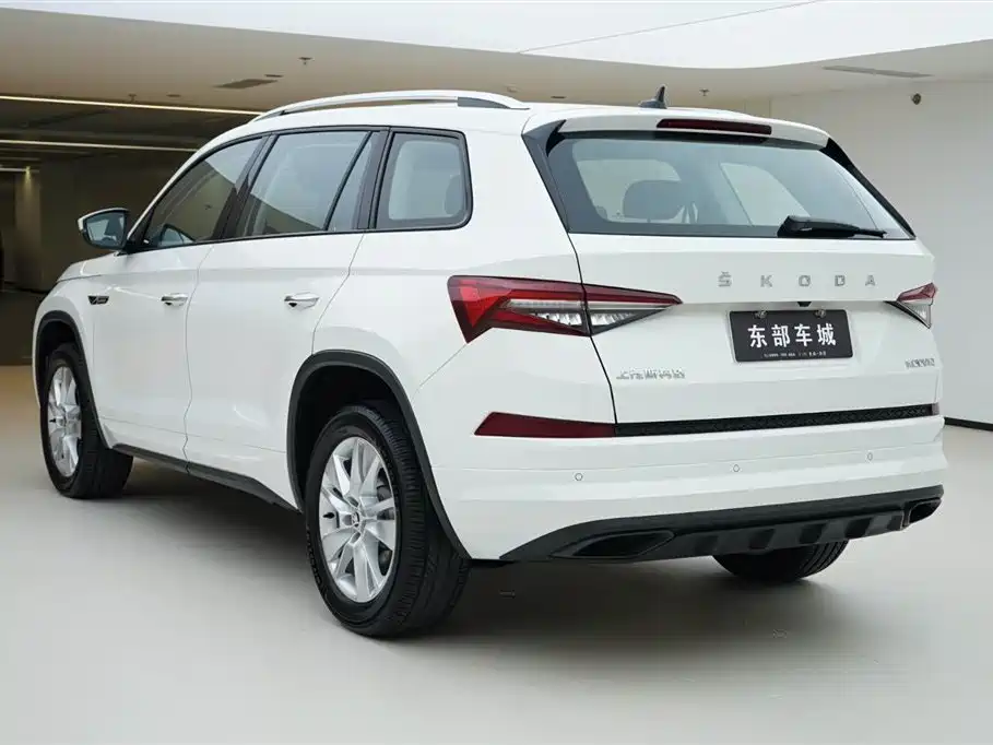 Škoda Kodiaq 2024 TSI330 5-Seat Front-Wheel Drive Power Edition фото 4