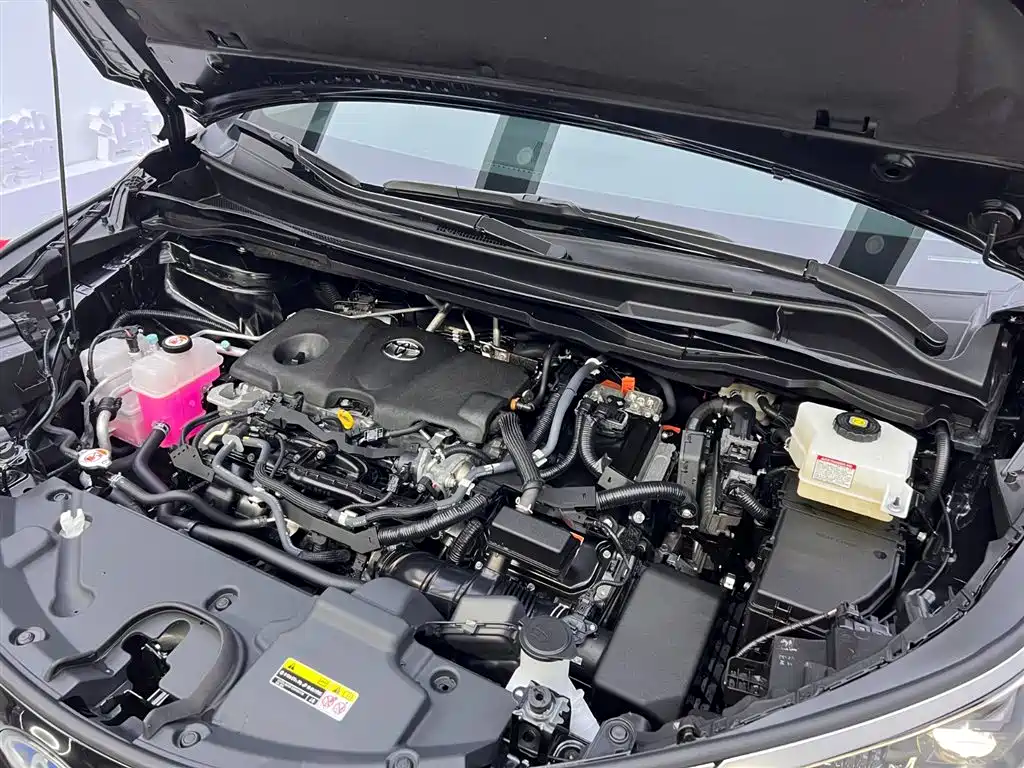 Toyota Granvia 2024 2.5L Hybrid Premium PLUS фото 26