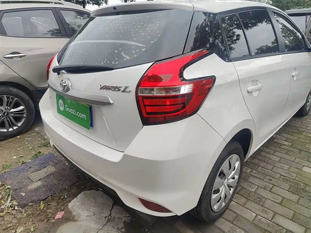 Toyota YARiS L Zhi Xuan 2019 1.5E CVT MeiDong Edition China VI фото 8