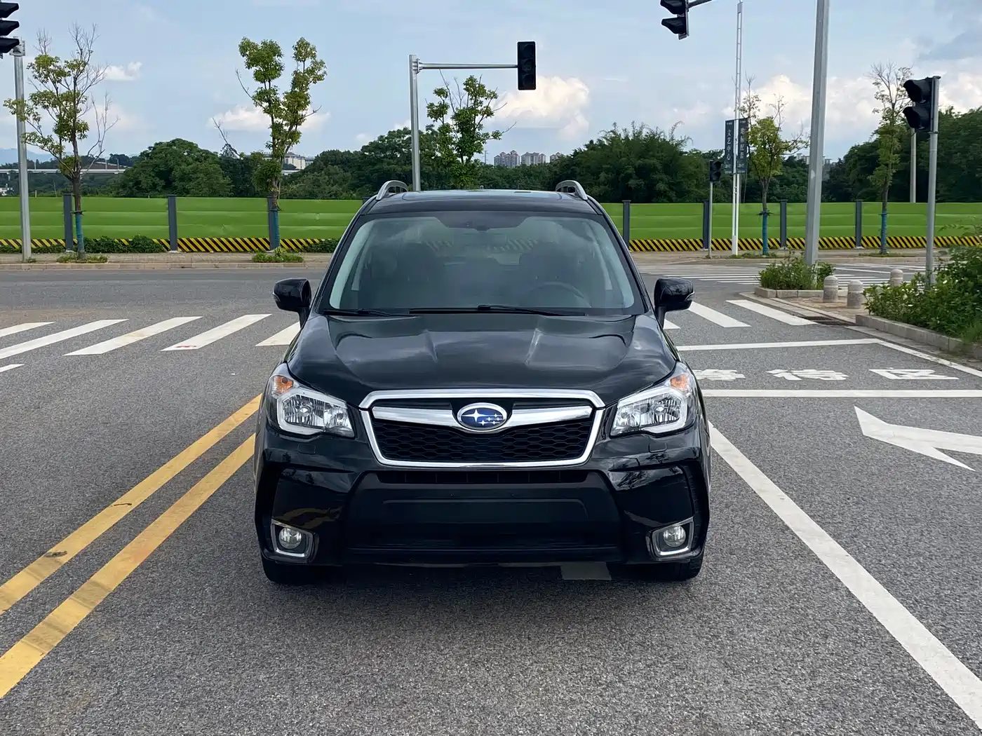 Subaru Forester 2013 2.0T Automatic Premium Navigation Edition фото 2