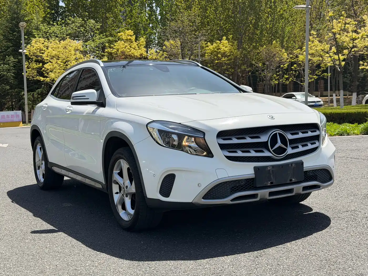 Mercedes-Benz GLA 2018 GLA 200 Dynamic фото 6