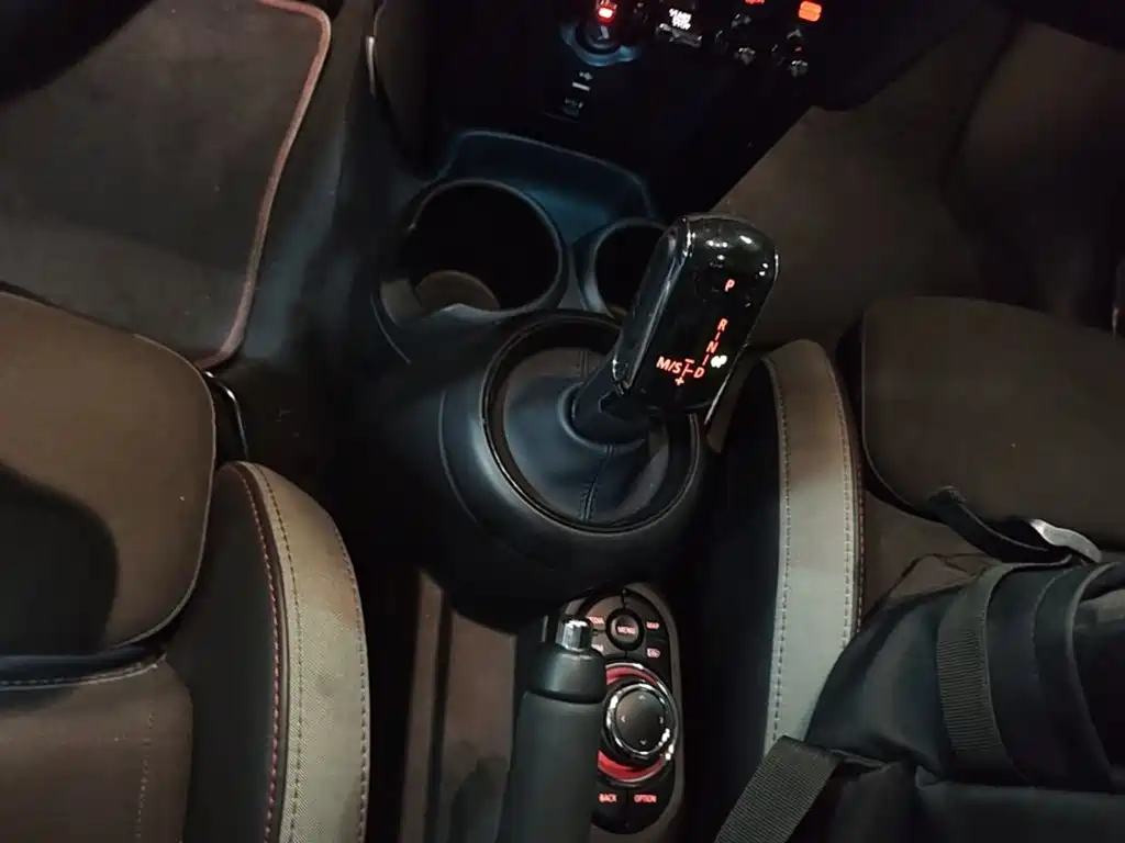 MINI JCW