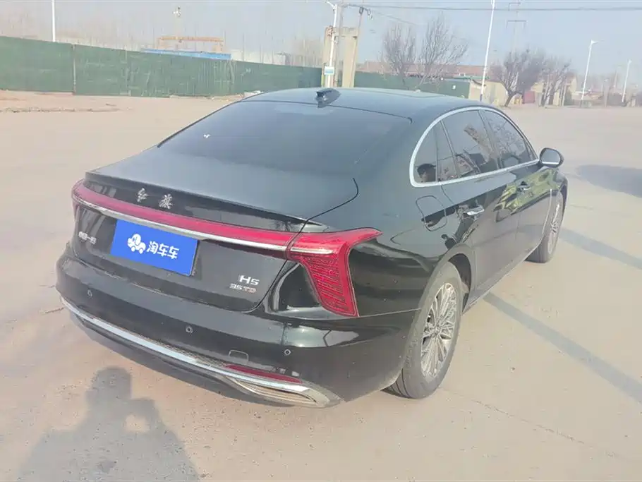 Hongqi H5 2023 1.5T DCT Smart Connect Flag Rhythm фото 3