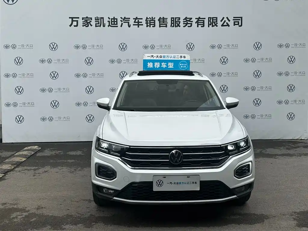 Volkswagen T-ROC 2020 280TSI DSG 2WD Comfort фото 2
