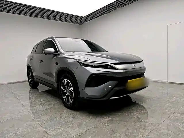 BYD Song Pro New Energy 2025 2nd Gen DM-i 75KM Leading Type фото 3