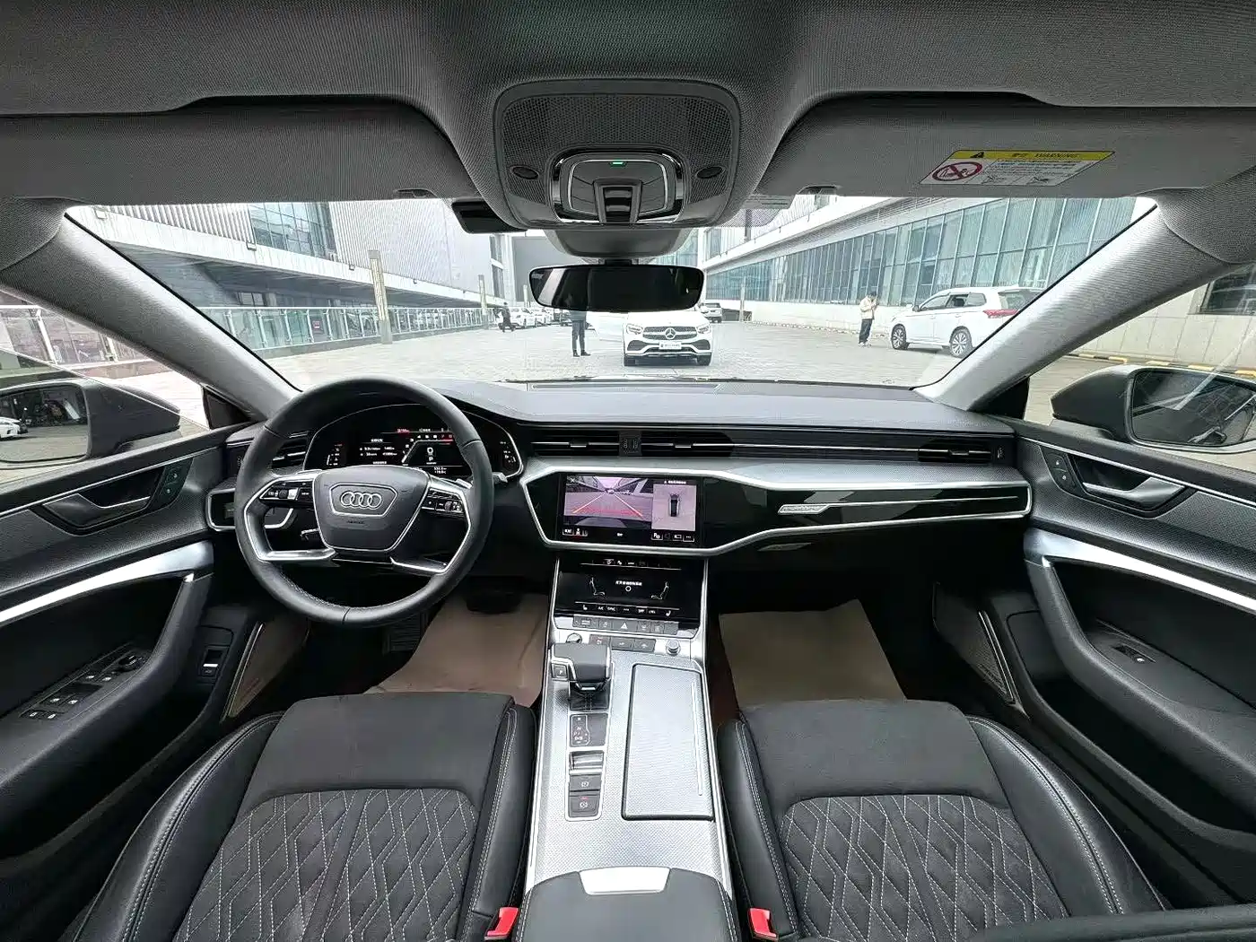 Audi A7L 2024 45TFSI quattro S-line Vision Edition Crystal Package фото 4