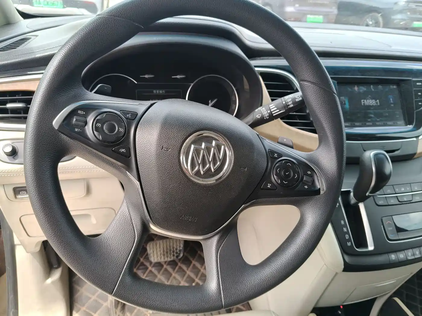 Buick GL8 2018 ES 28T Comfort Type China VI фото 5