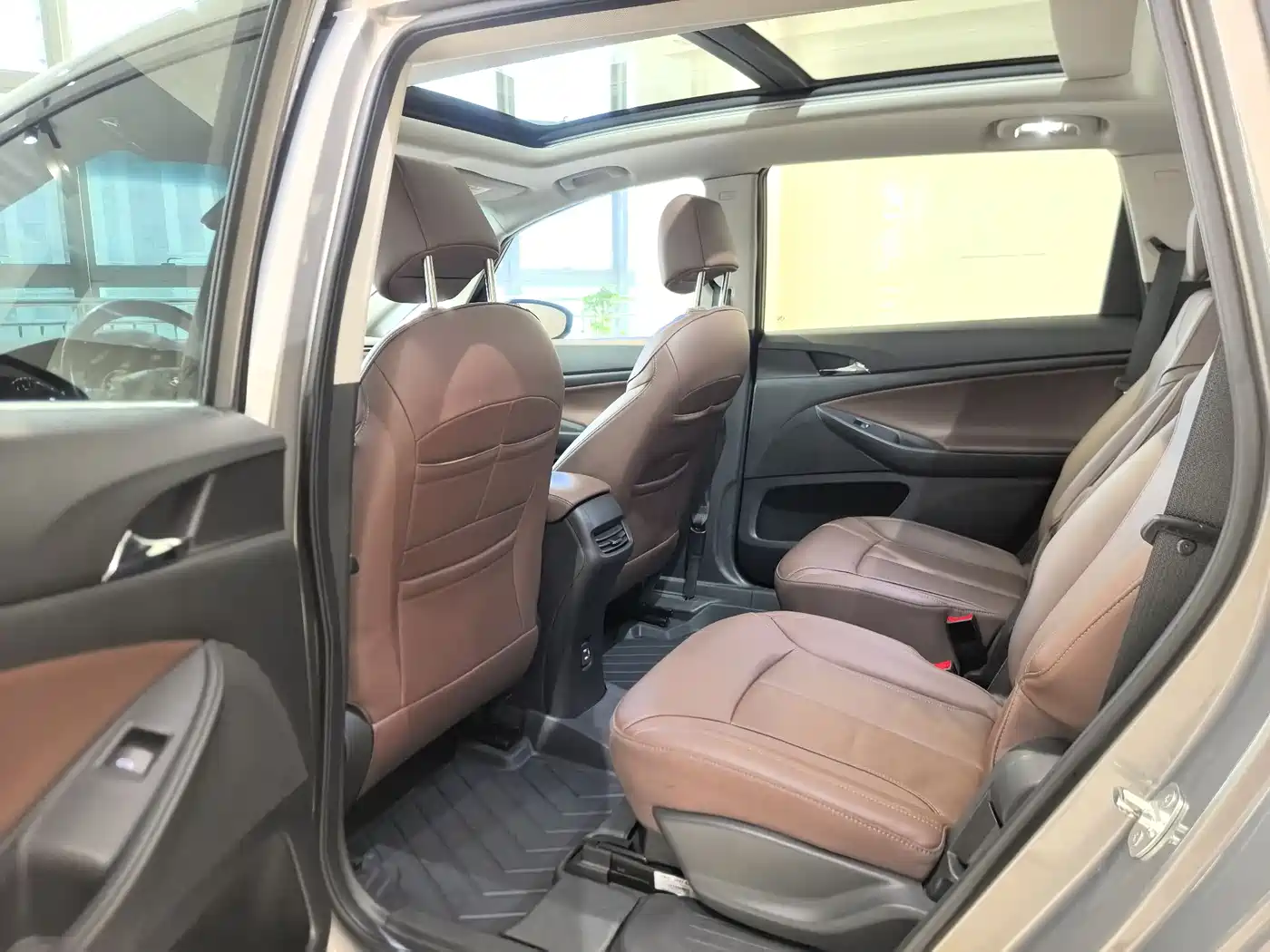 Buick GL6 2019 Model 18T 6-Seater Connected Luxury Version China V фото 6