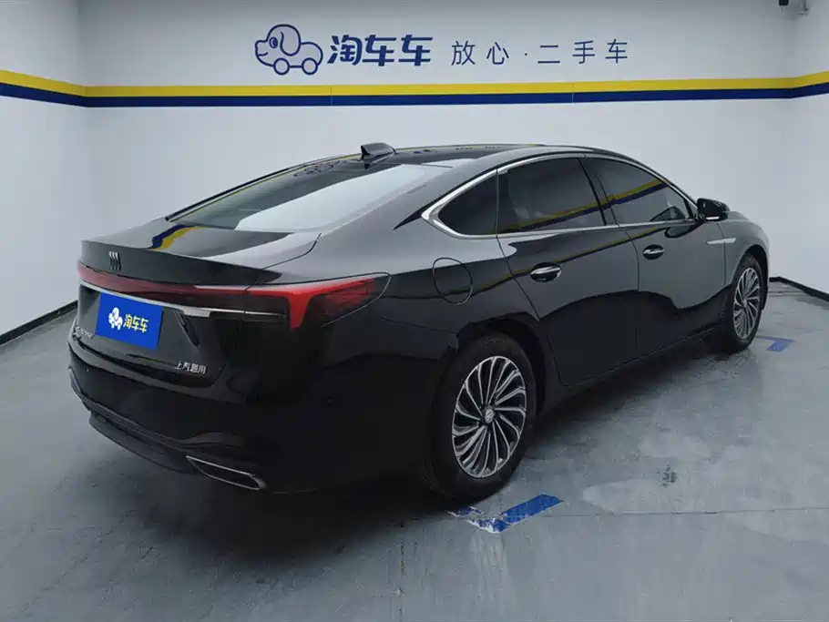 Buick LaCrosse 2023 28T Premium Edition фото 3